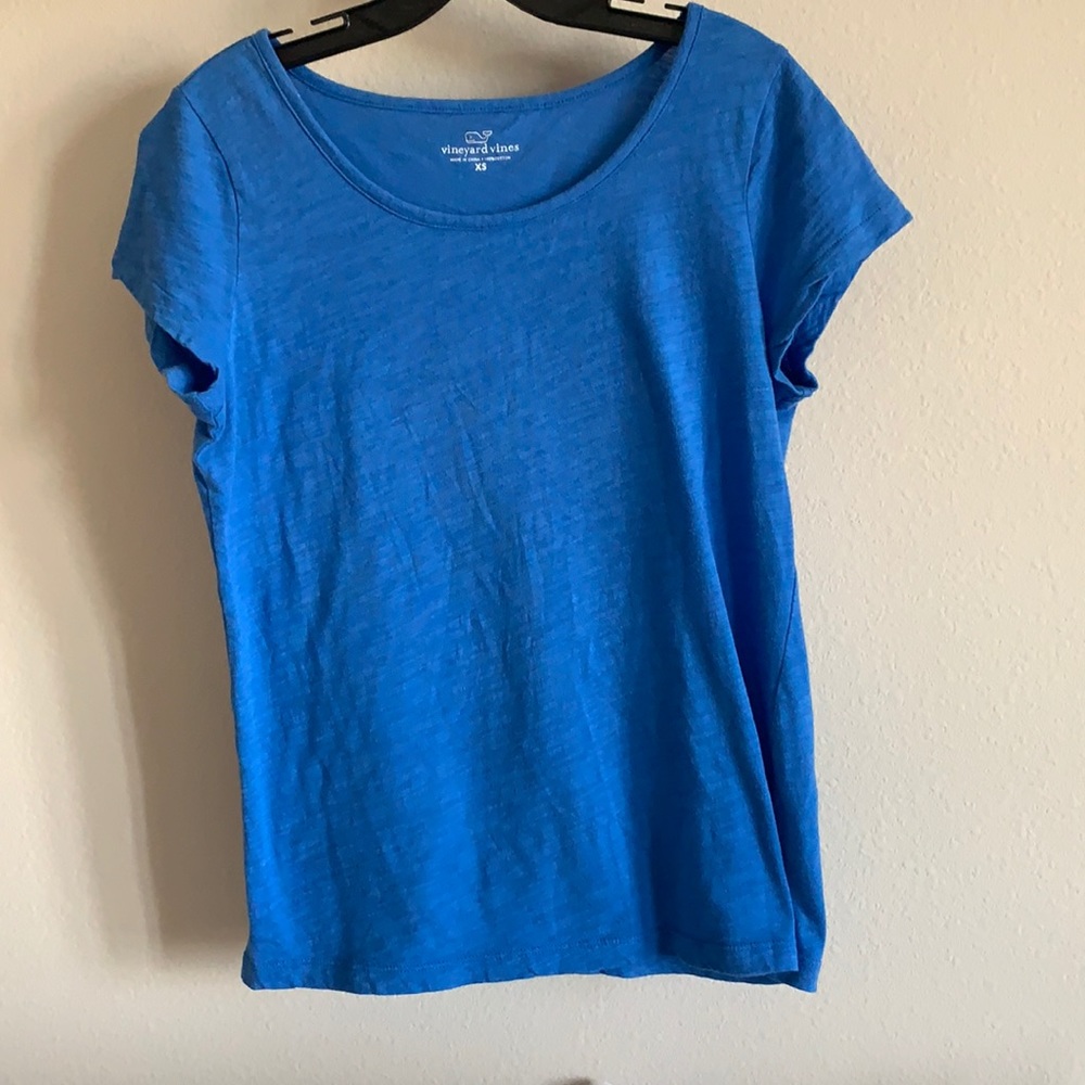vineyard vines blue tee shirt short sleeve